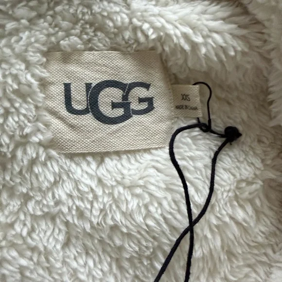 UGG Cream Woman Robe - Picture 2 of 5